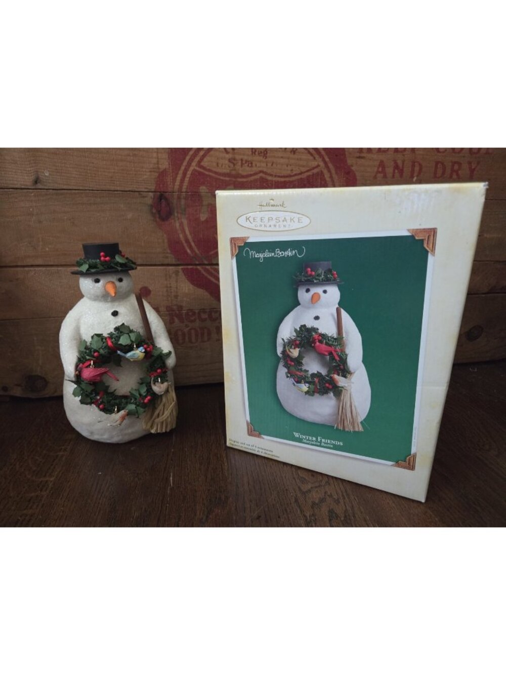 Hallmark Winter Friends Marjolein Bastin Tabletop Display w/ Ornaments 2005